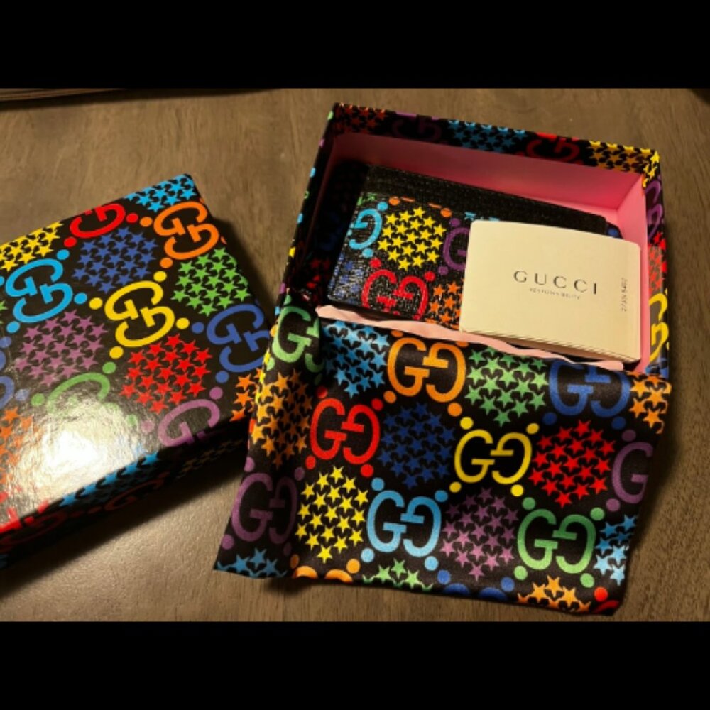 RARE Gucci Psychedelic Card Holder